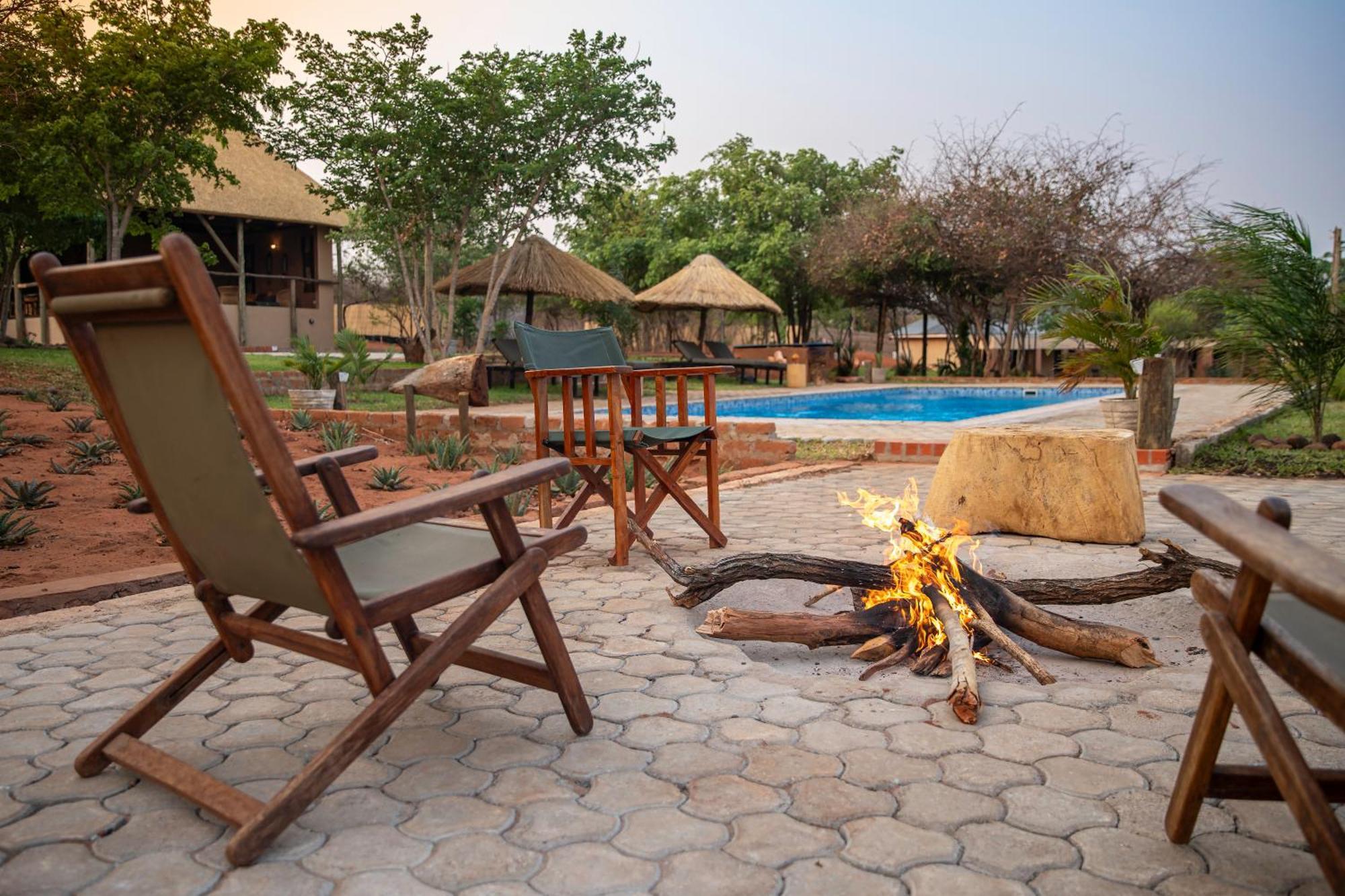 The Nkhosi Livingstone Lodge And Spa ภายนอก รูปภาพ