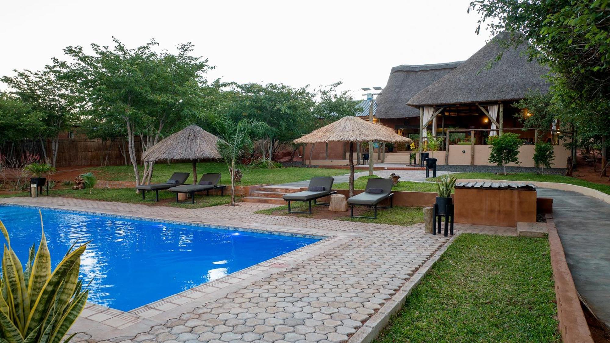 The Nkhosi Livingstone Lodge And Spa ภายนอก รูปภาพ